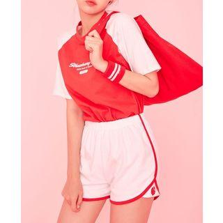 Strawberry Milk Raglan-sleeve T-shirt
