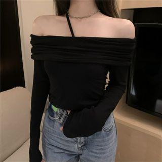 Asymmetric Off-shoulder T-shirt