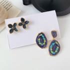Non-matching Glaze Flower Earring