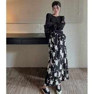 Sheer Light T-shirt / Printed Maxi Skirt