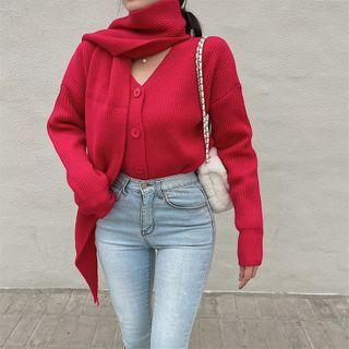Set: V-neck Cardigan + Knit Scarf