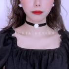 Rose Velvet Choker