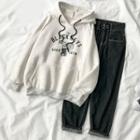 Contrast Stitching High-waist Jeans