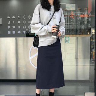 Printed Pullover / Midi A-line Skirt