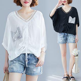 V-neck Wide Short-sleeve T-shirt