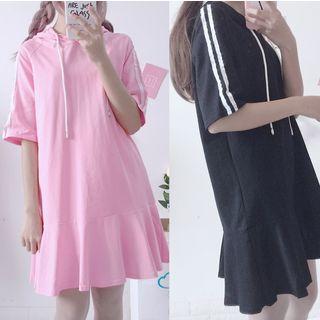 Stripe Panel Short-sleeve Hoodie Dress