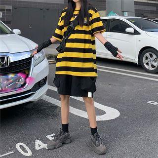 Short-sleeve Wide-stripe T-shirt / Side-pocket Shorts / Sets