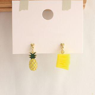 Non-matching Acrylic Pineapple Dangle Earring