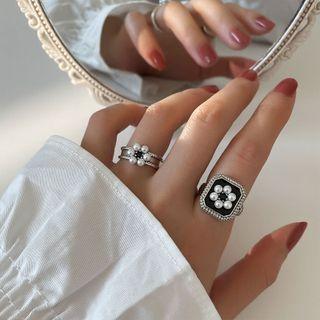 Faux Pearl Floral Open Ring
