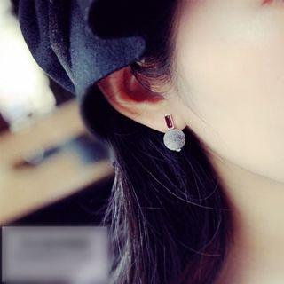 Pompom Studs