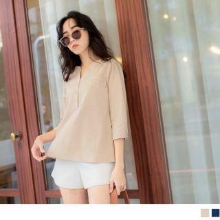 3/4 Sleeve Stand Collar Placket Blouse