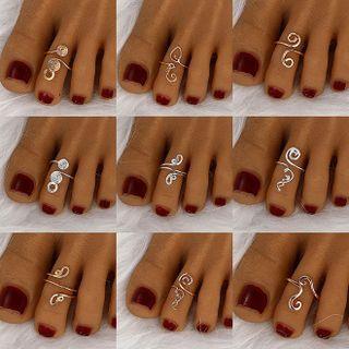 Wirework Alloy Toe Ring (various Designs)