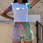 Contrast Color Short-sleeve Cropped T-shirt / Roll-up Shorts / Set
