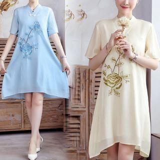 Flower Embroidered Short-sleeve Hanfu Dress