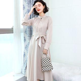 Long-sleeve Keyhole Midi A-line Dress