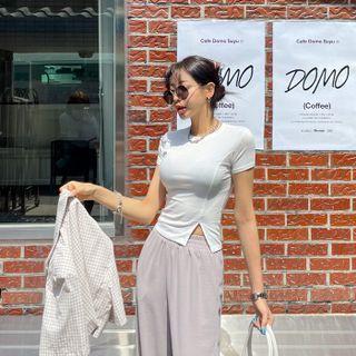 Slit-hem Slim-fit T-shirt