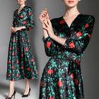 V-neck Printed 3/4-sleeve Midi Dress
