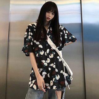 Floral Short-sleeve Button-down Shirt Black - One Size