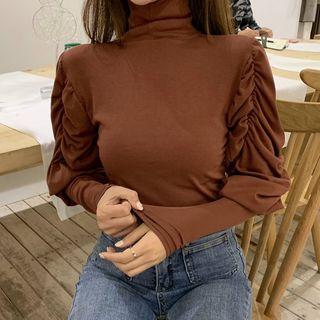 Long-sleeve Turtleneck Crinkled T-shirt