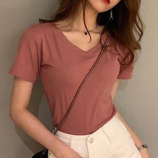 V-neck Glittering T-shirt