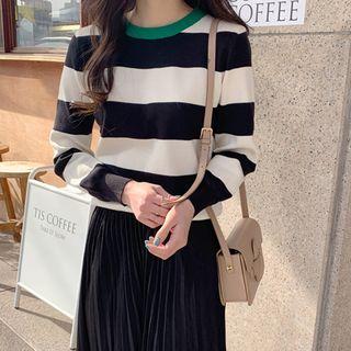 Contrast-trim Striped Knit Top Black - One Size