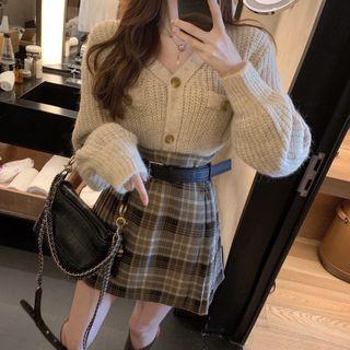 V-neck Knit Cardigan / Plaid Skirt