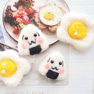 Onigiri/egg Felt Brooch