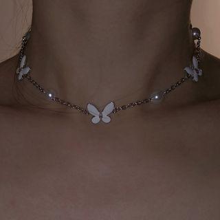 Butterfly Faux Pearl Alloy Choker White Butterfly - Silver - One Size