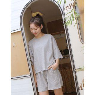 Set: Drawstring-hem Top + Sweat Shorts