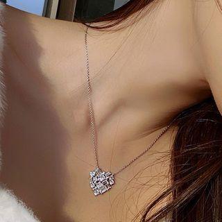 Rhinestone Heart Pendant Necklace Necklace - Silver - One Size