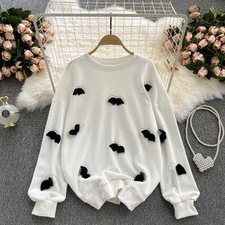 Round-neck Butterfly-accent Long-sleeve Sweatshirt