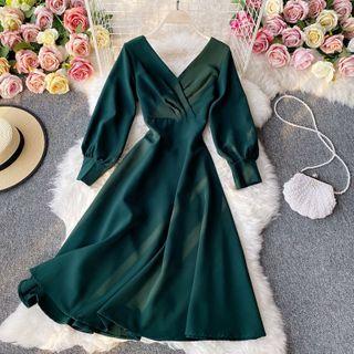 V-neck Retro Long-sleeve Midi Dress