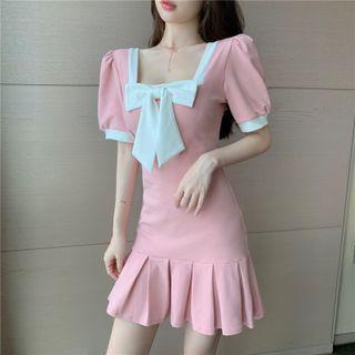 Contrast Trim Bow Puff-sleeve Dress