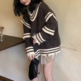 Shirt / Ripped Sweater