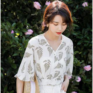 Elbow-sleeve Leaf-pattern Tie Waist Top