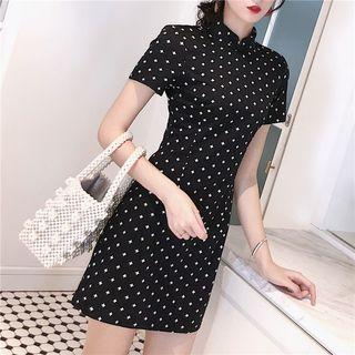 Short-sleeve Star Print Mini Sheath Dress