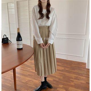 Pocket Detail Blouse / Midi Accordion Pleat Skirt