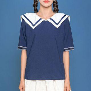 Contrast-collar Elbow-sleeve Top