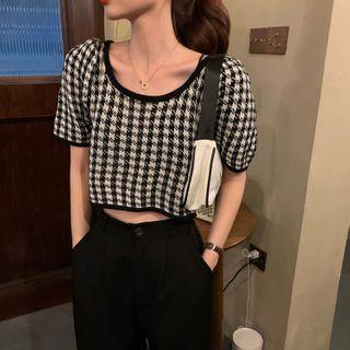 Short-sleeve Houndstooth Knit Crop Top