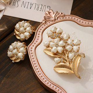Retro Faux Pearl Earring / Brooch