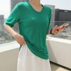 Plain U-neck Linen Blend T-shirt