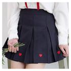 Heart-embroidered Mini Pleat Skirt