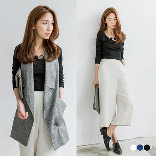 Mesh-trimmed Long Sleeved Top
