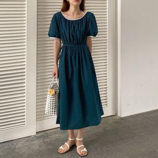 Contrast Trim Short-sleeve Midi Shift Dress