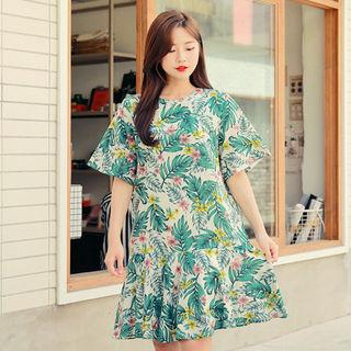 Ruffle-hem Pattern Dress With Sash