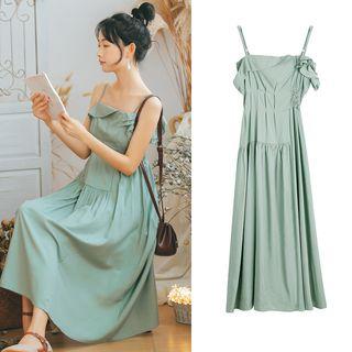 Ruffled Gathered-waist Sleeveless Dress