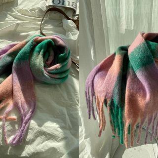 Fringed Color-block Muffler Scarf Green - One Size
