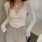Long-sleeve Hook-and-eye Top