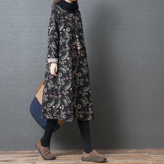 Turtleneck Paisley Print Midi Pullover Dress