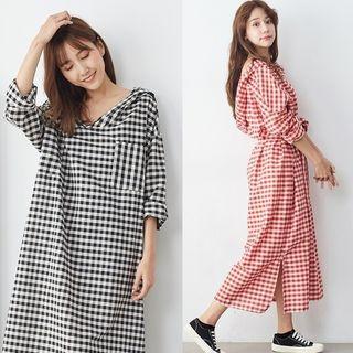 V-neck Slit-hem Check Dress
